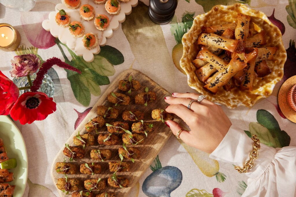 easy-canapes-group-shot