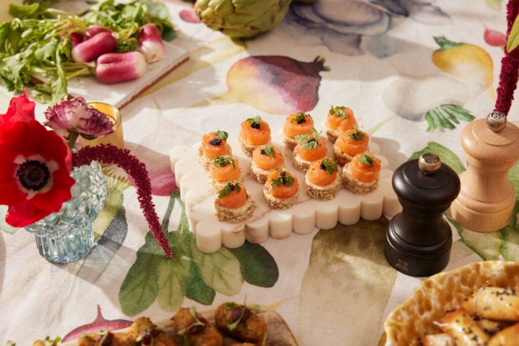 smoked-salmon-canapes-on-irish-soda-bread