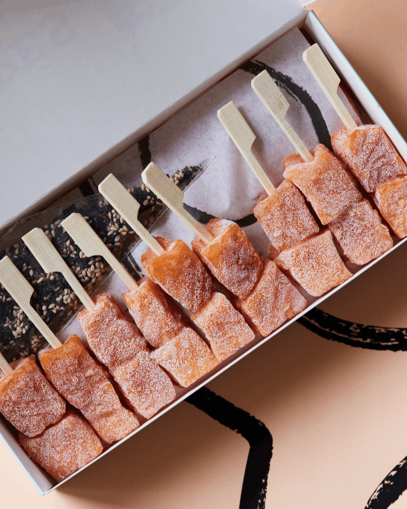 smoked-salmon-canapes-skewered